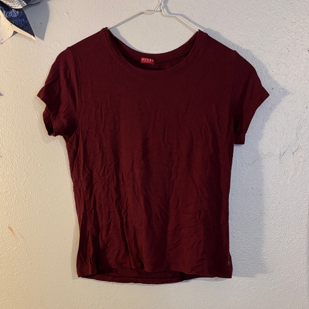 Guess Women's Dark Red Short Sleeve Tee